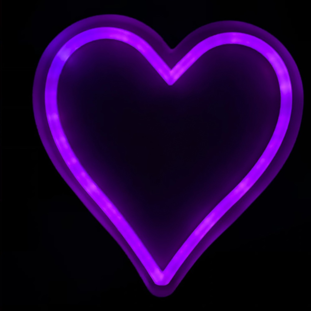 Neon pink heart light 💘
